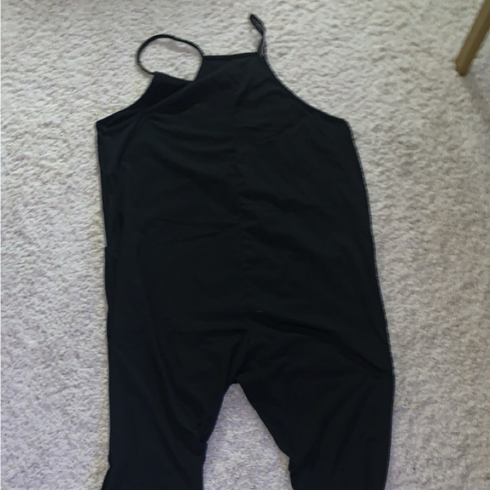 If you ever need a TikTok viral jumpsuit, here you go!